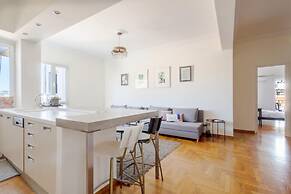 3 Bdrm Luxury Apt Incredible Acropolis View