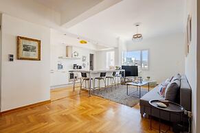 3 Bdrm Luxury Apt Incredible Acropolis View