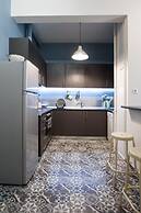 Modern - Vintage Apartment by Acropolis Museum