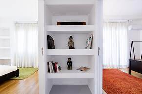 Beautiful 2 Bdrm apt in Athens