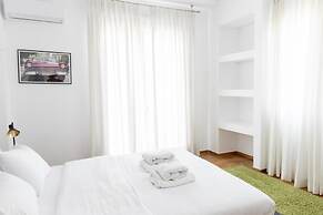 Beautiful 2 Bdrm apt in Athens