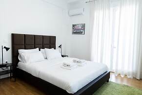 Beautiful 2 Bdrm apt in Athens