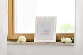 Beachfront Apartments Access to Sauna Fitness