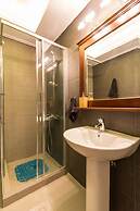 Comfortable and Spacious 2 bdr Apt