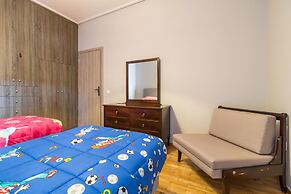 Comfortable and Spacious 2 bdr Apt