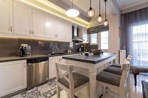 Comfortable and Spacious 2 bdr Apt