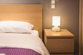 An Impressive 2 bdr Apt in Glyfada