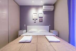 An Impressive 2 bdr Apt in Glyfada