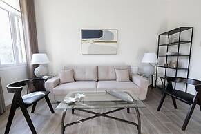 Ancient Athens Great Apt Home Office w Acropolis View