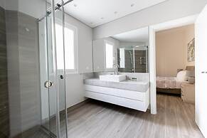 Ancient Athens Great Apt Home Office w Acropolis View