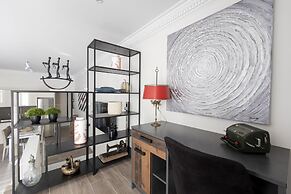 Ancient Athens Great Apt Home Office w Acropolis View