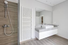 Ancient Athens Great Apt Home Office w Acropolis View