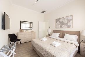 Ancient Athens Great Apt Home Office w Acropolis View