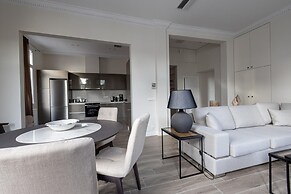 Plaka s Privileged Accommodation