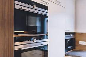 Spa Chalet - Garden Lodge