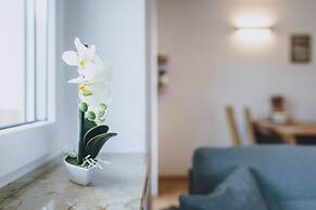 Spa Chalet - Garden Lodge