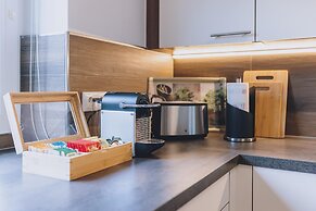 Spa Chalet - Garden Lodge