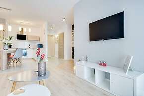 Modern Apartment Close to the Beach