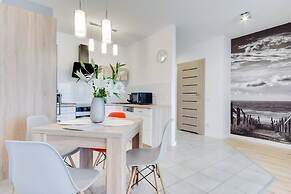 Modern Apartment Close to the Beach