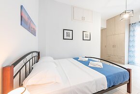 Sweet and Central apt for 2 Fresh Paint feb 2024