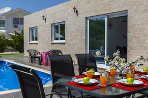 Protaras Villa Golden Dream