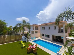 Villa Michelle 9 in Protaras