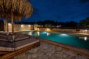 Palmrise Luxury Villas - Thea Villa