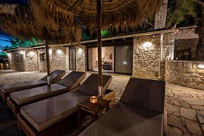 Palmrise Luxury Villas - Thea Villa