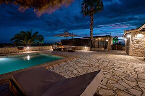 Palmrise Luxury Villas - Thea Villa