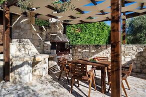 Palmrise Luxury Villas - Thea Villa