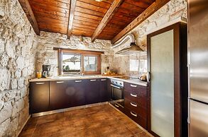 Palmrise Luxury Villas - Thea Villa