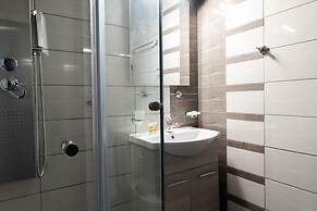 The View in Glyfada With 2 Bedrooms and 2 Bathrooms