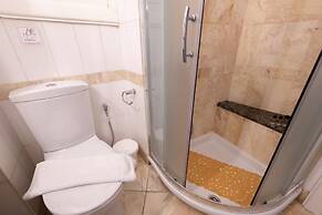 Ideal 4 bdr Apartment in Plaka for 10