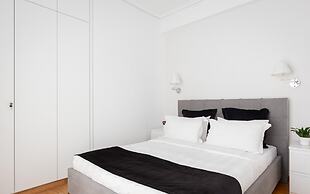 Acropolis Urban Life