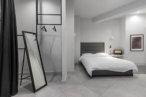 85 sqm in the Heart of Athens w Rooftop Deck