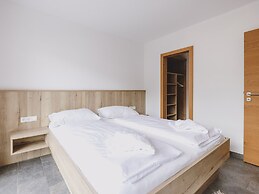 First IN Mountain Chalet C