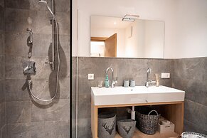 First IN Mountain Chalet C