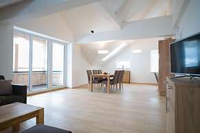 Lake View Suites Villa Julia - Penthouse Suite