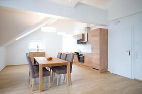 Lake View Suites Villa Julia - Penthouse Suite