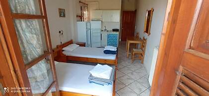 Nikos Studio 3 in Gialiskari