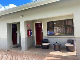 A Pristine B B Located in the Peaceful Suburb of Belvedere Harare - 20