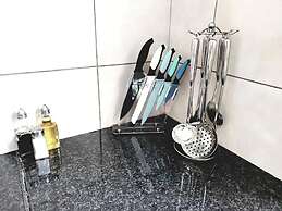 Mellow 2 Bedroomed Cottage - 2083