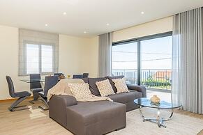 Canhas Residence I by Homie