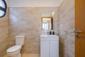 Canhas Residence I by Homie