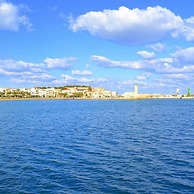 George s Poet Maisonette