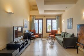 George s Poet Maisonette