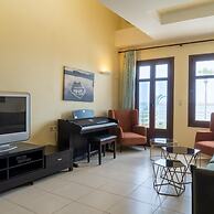 George s Poet Maisonette