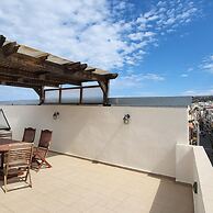 George s Poet Maisonette