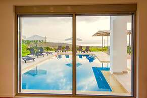 Luxury Villa Stella With Private Swimming Pool