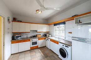 Sirina Waterfront House